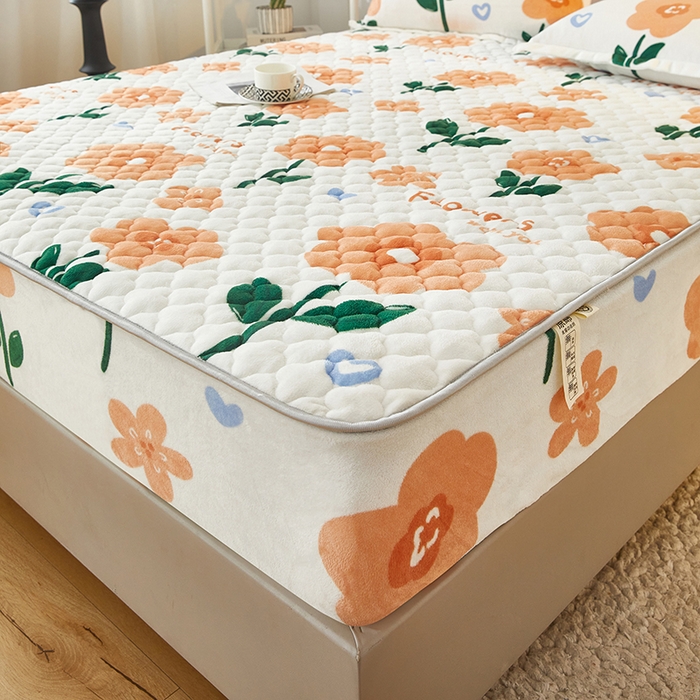 91家纺网 家纺一手货源 找家纺 米柳家纺 2023直播爆款牛奶绒夹棉床笠 浪漫花语