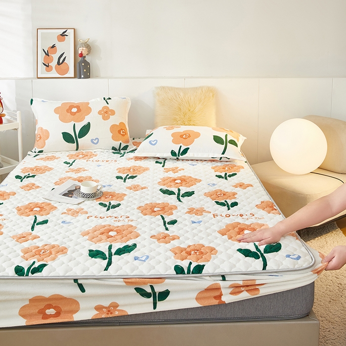 91家纺网 家纺一手货源 找家纺 米柳家纺 2023直播爆款牛奶绒夹棉床笠 浪漫花语