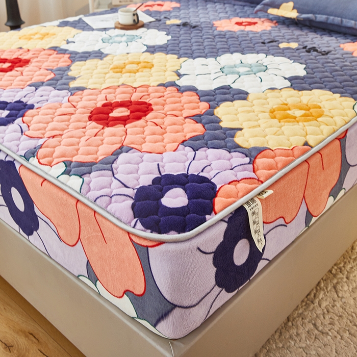 91家纺网 家纺一手货源 找家纺 米柳家纺 2023直播爆款牛奶绒夹棉床笠 繁花