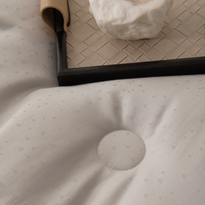 91家纺网 家纺一手货源 找家纺 （总）伊被源 2023秋冬新款80支全棉提花仪征棉 被子被芯