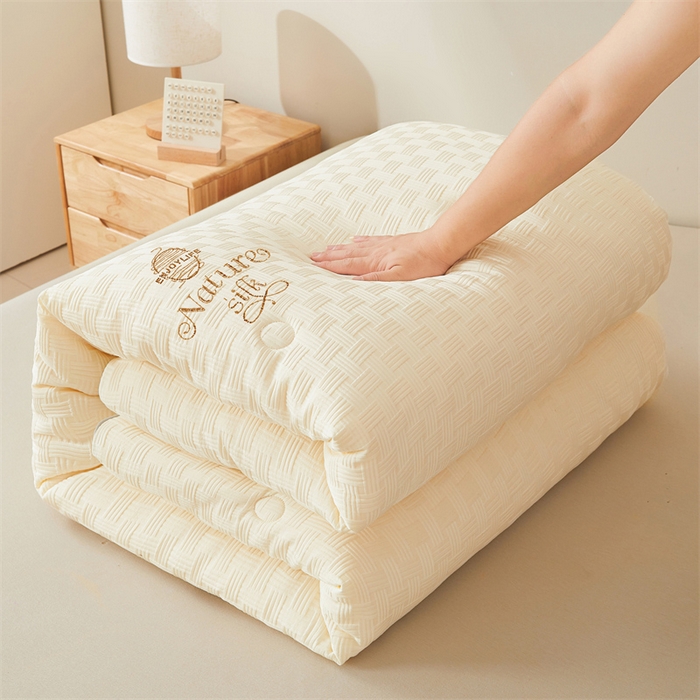 91家纺网 家纺一手货源 找家纺 （总）伊被源 2023秋冬新款A类黄金蚕蛹蛋白被 被子被芯---华夫格针织