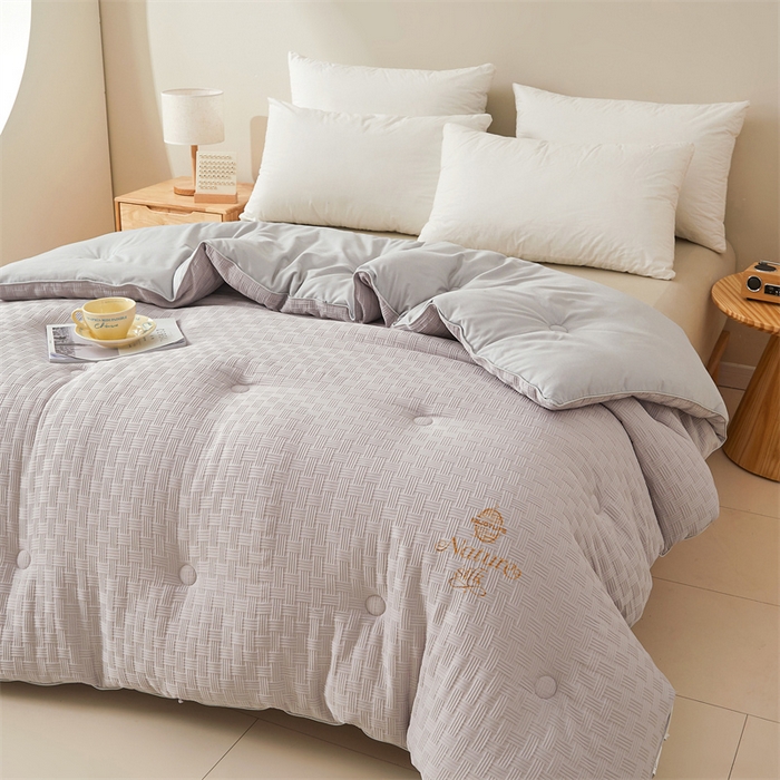 91家纺网 家纺一手货源 找家纺 伊被源 2023秋冬新款A类黄金蚕蛹蛋白被 被子被芯---华夫格针织 灰色