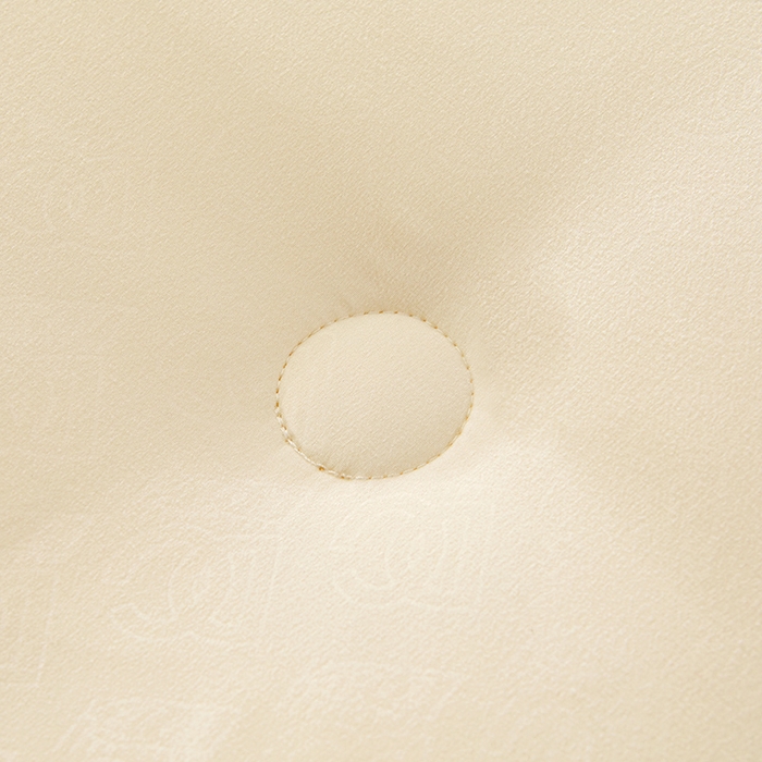 91家纺网 家纺一手货源 找家纺 2023秋冬新款A类压花蚕蛹蛋白被 被子被芯 白色