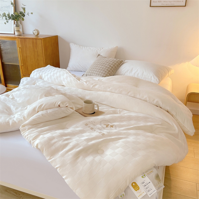 91家纺网 家纺一手货源 找家纺 （总）伊被源 2023秋冬新款A类母婴级有机抗菌大豆蛋白被 被子被芯---华夫格魔方