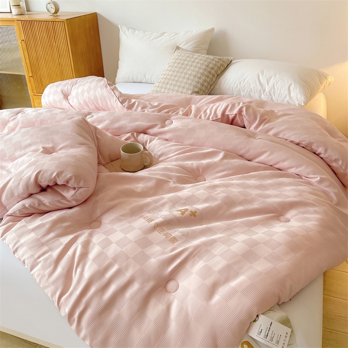 91家纺网 家纺一手货源 找家纺 伊被源 2023秋冬新款A类母婴级有机抗菌大豆蛋白被 被子被芯---华夫格魔方 玉色