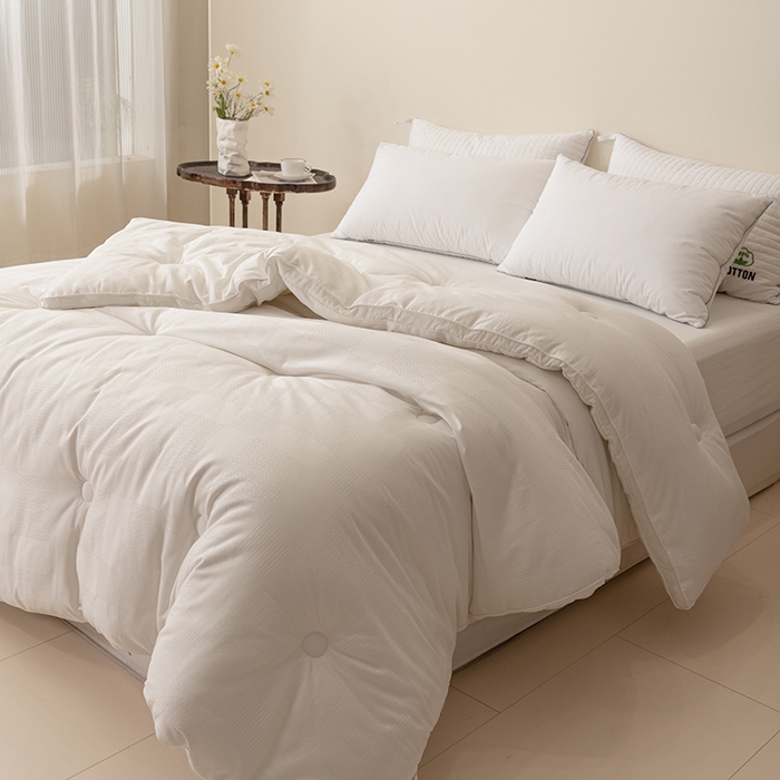 91家纺网 家纺一手货源 找家纺 （总）伊被源 2023秋冬新款60全棉提花仪征棉 被子被芯