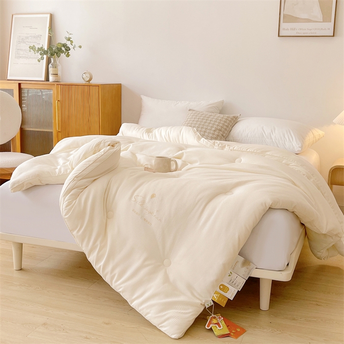 91家纺网 家纺一手货源 找家纺 （总）伊被源 2023秋冬新款A类黄金蚕蛹蛋白被 被子被芯---华夫格点点