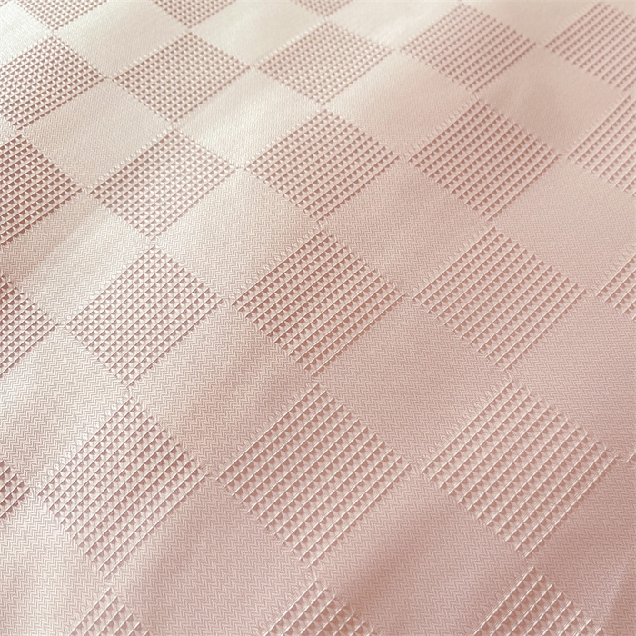 91家纺网 家纺一手货源 找家纺 伊被源 2023秋冬新款A类母婴级有机抗菌大豆蛋白被 被子被芯---华夫格魔方 玉色