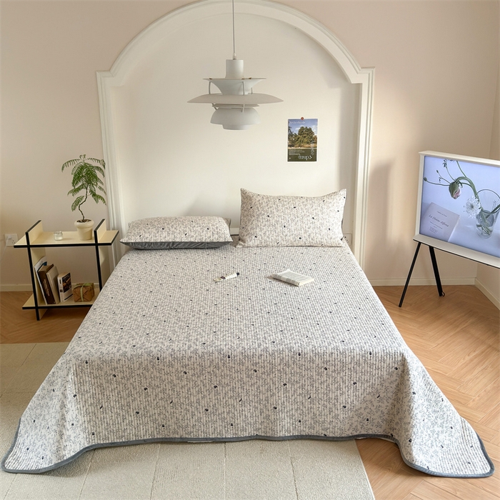 91家纺网 家纺一手货源 找家纺 星期八 2023新款棉加绒床盖三件套 莱茵