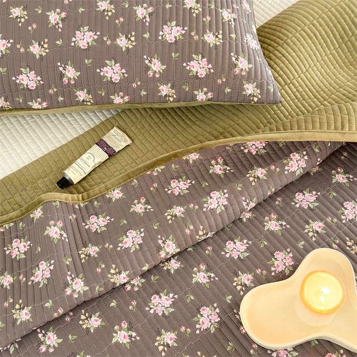 91家纺网 家纺一手货源 找家纺 星期八 2023新款棉加绒床盖三件套 紫苏