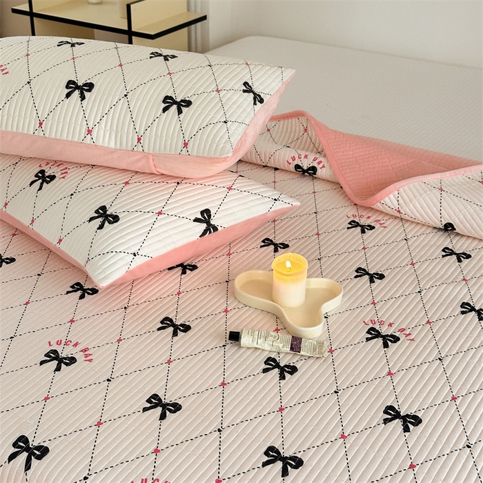 91家纺网 家纺一手货源 找家纺 星期八 2023新款棉加绒床盖三件套 蝴蝶结