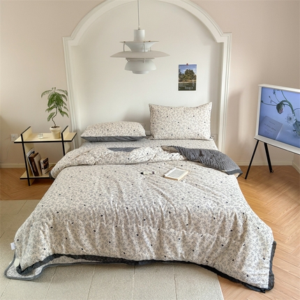 星期八 2023新款全棉花边豆豆被 莱茵