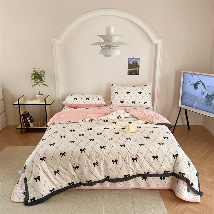 91家纺网 家纺一手货源 找家纺 星期八 2023新款全棉花边豆豆被 蝴蝶结