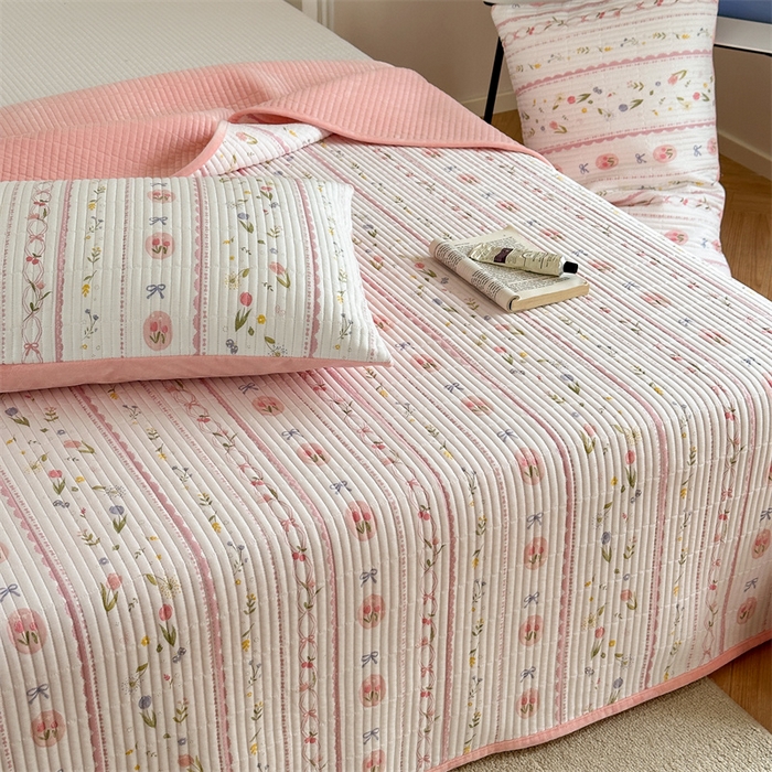 91家纺网 家纺一手货源 找家纺 星期八 2023新款棉加绒床盖三件套 仙草