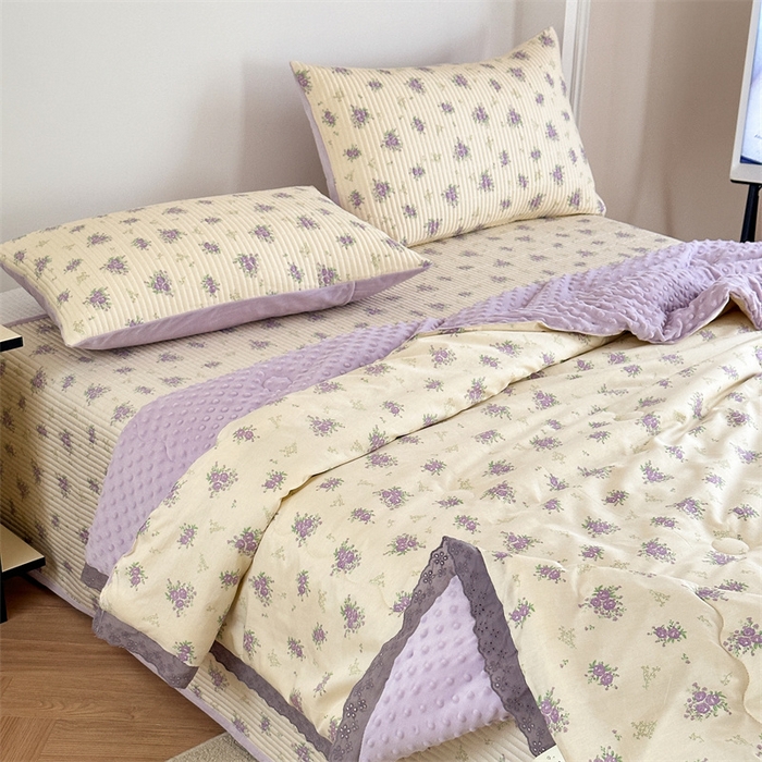 91家纺网 家纺一手货源 找家纺 星期八 2023新款全棉花边豆豆被 紫藤