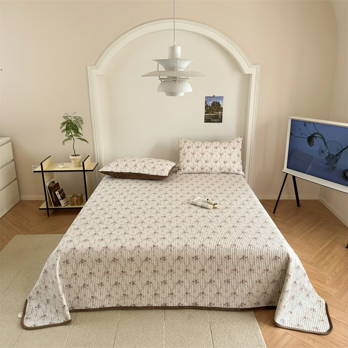 91家纺网 家纺一手货源 找家纺 星期八 2023新款棉加绒床盖三件套 秘密花园