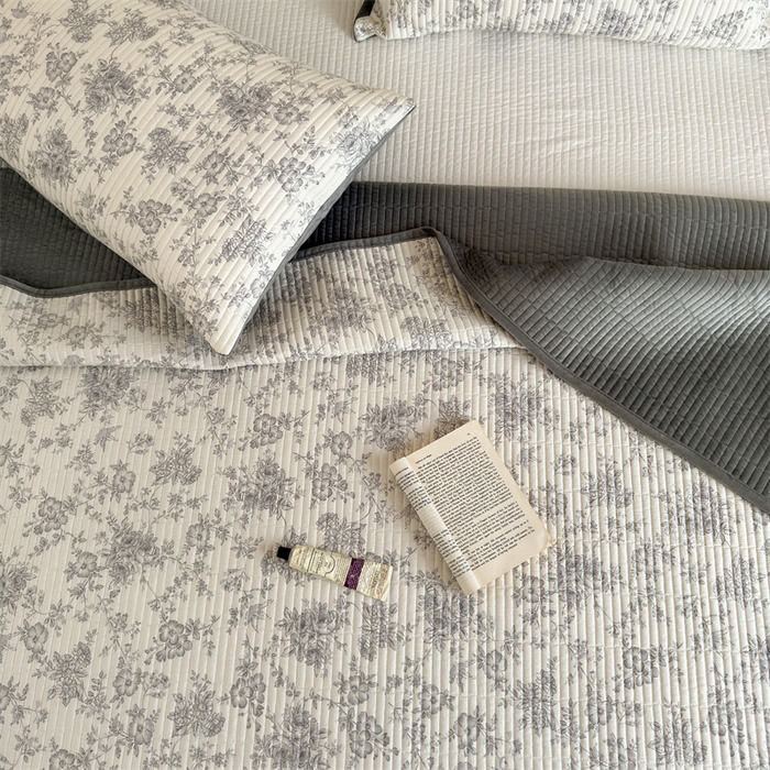 91家纺网 家纺一手货源 找家纺 （总）星期八 2023新款棉加绒床盖三件套