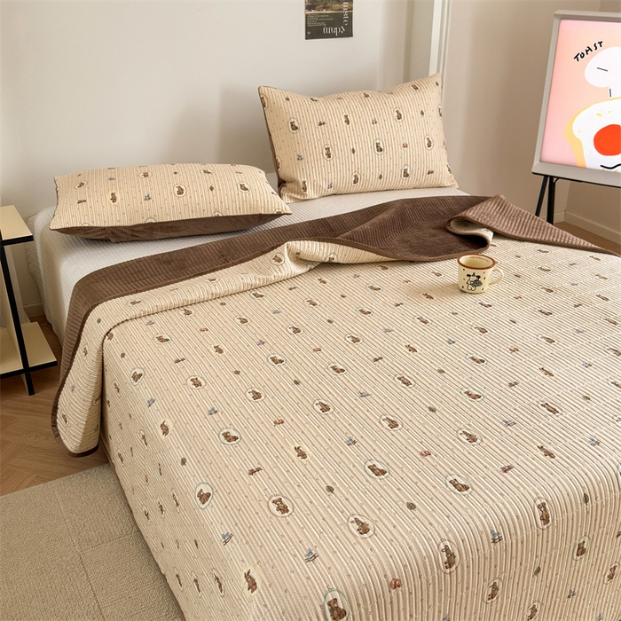 91家纺网 家纺一手货源 找家纺 星期八 2023新款棉加绒床盖三件套 熊兔乐园