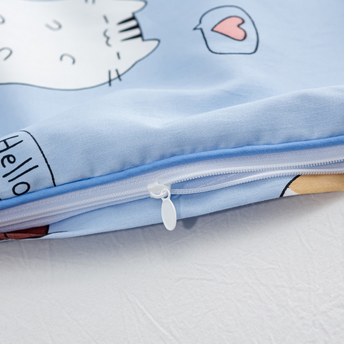 91家纺网 家纺一手货源 找家纺 萌番宝 2023新款全棉儿童60支枕芯枕套午睡枕A类双面枕 猫肚蓝