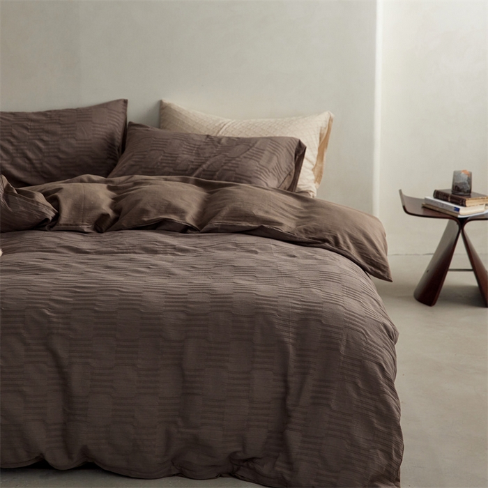 91家纺网 家纺一手货源 找家纺 梦享生活家居 2023新款提花四件套-侘寂风 肌理纹-咖色