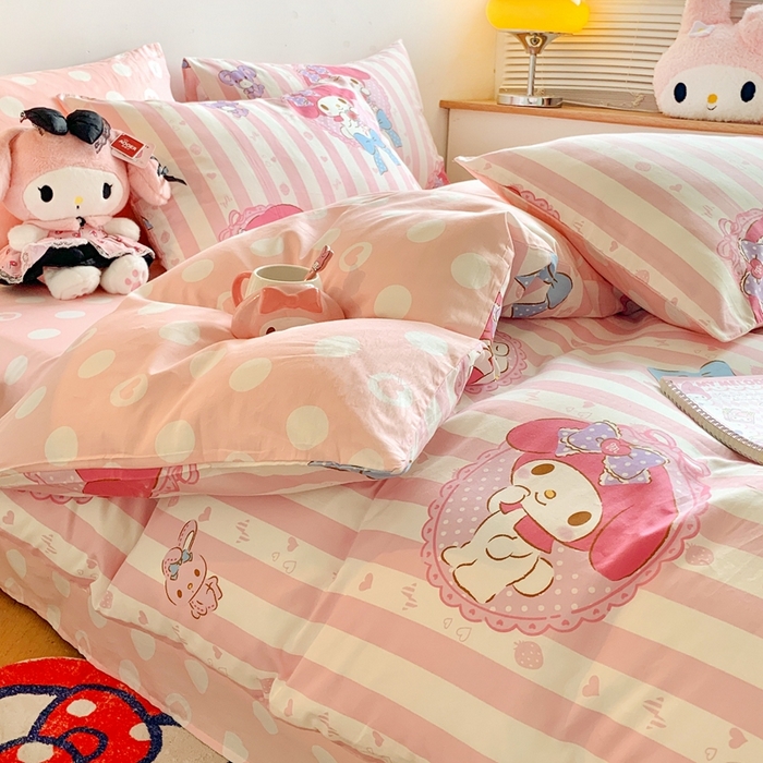 91家纺网 家纺一手货源 找家纺 朵希曼 2025新款全棉三丽鸥卡通印花系列四件套 甜甜美乐蒂