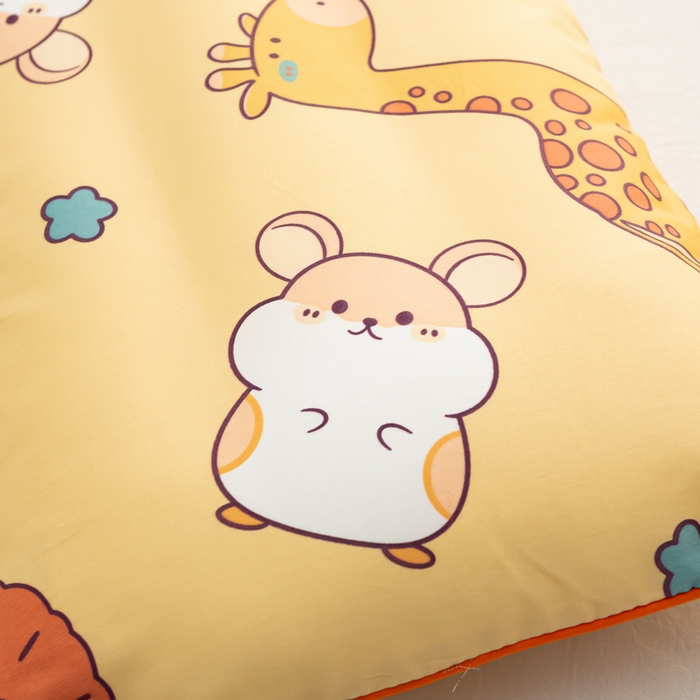 91家纺网 家纺一手货源 找家纺 萌番宝 2023新款全棉儿童60支枕芯枕套午睡枕A类双面枕 密西西比黄