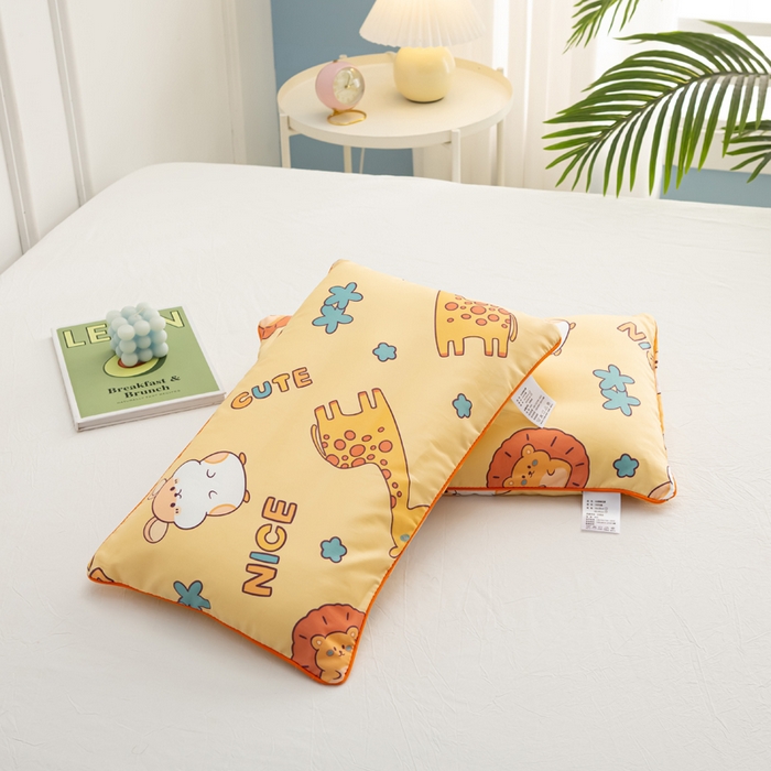 91家纺网 家纺一手货源 找家纺 萌番宝 2023新款全棉儿童60支枕芯枕套午睡枕A类双面枕 密西西比黄