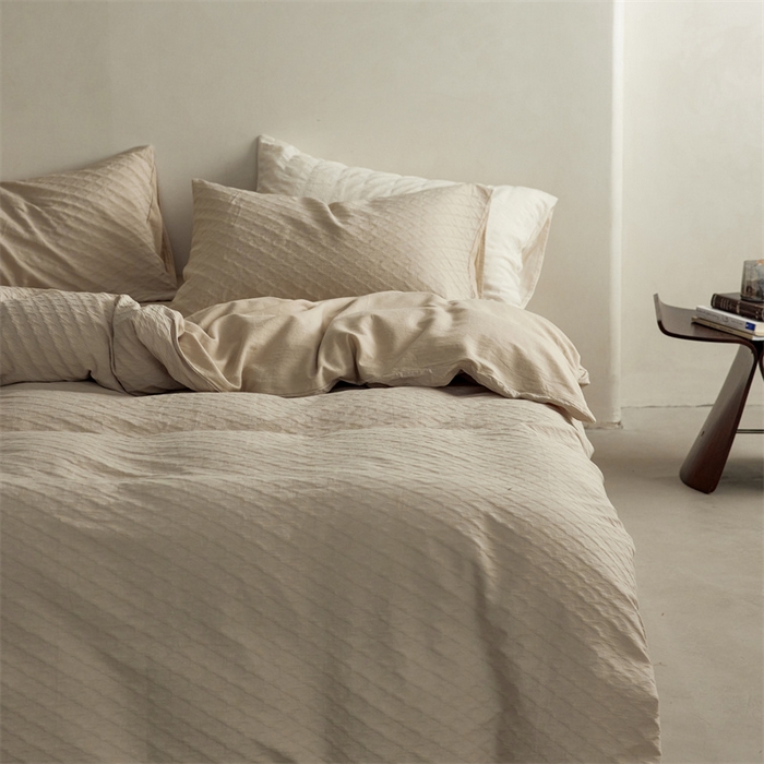 91家纺网 家纺一手货源 找家纺 梦享生活家居 2023新款提花四件套-侘寂风 肌理纹-米