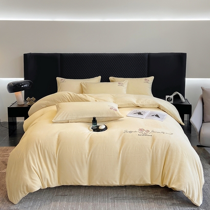 家居1号家纺 2024新款230克全工艺牛奶绒四件套 约定 约定-奶油黄