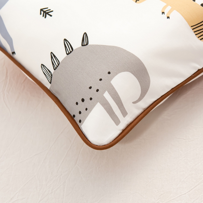 91家纺网 家纺一手货源 找家纺 萌番宝 2023新款全棉儿童60支枕芯枕套午睡枕A类双面枕 霸王龙