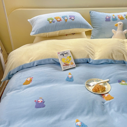 山茶家纺 2023新款高克重牛奶绒贴布绣毛巾绣四件套 快乐多巴胺-奶蓝拼黄