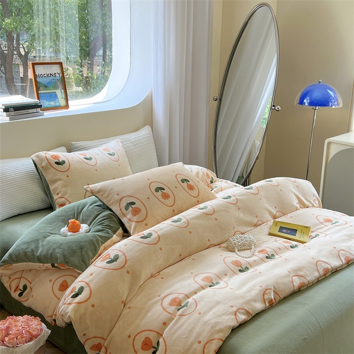 91家纺网 家纺一手货源 找家纺 2023新款牛奶绒印花系列套件 花卉风格 波点小花-咖