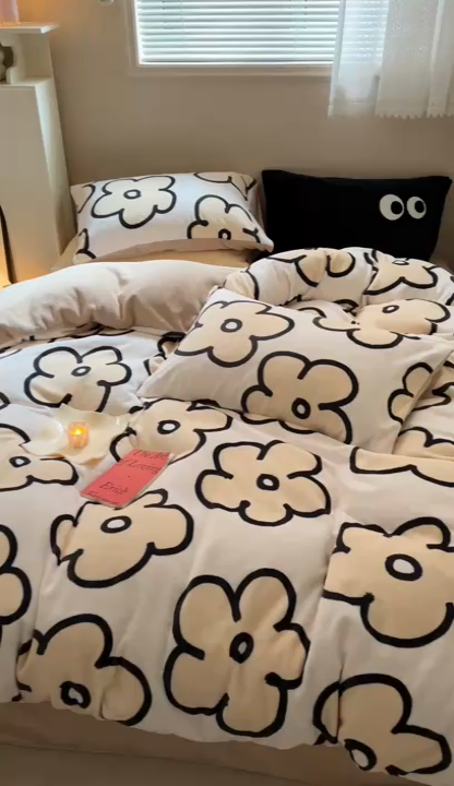 91家纺网 家纺一手货源 找家纺 时年家纺 2023新款牛奶绒印花系列套件 简约风格 露娜-米