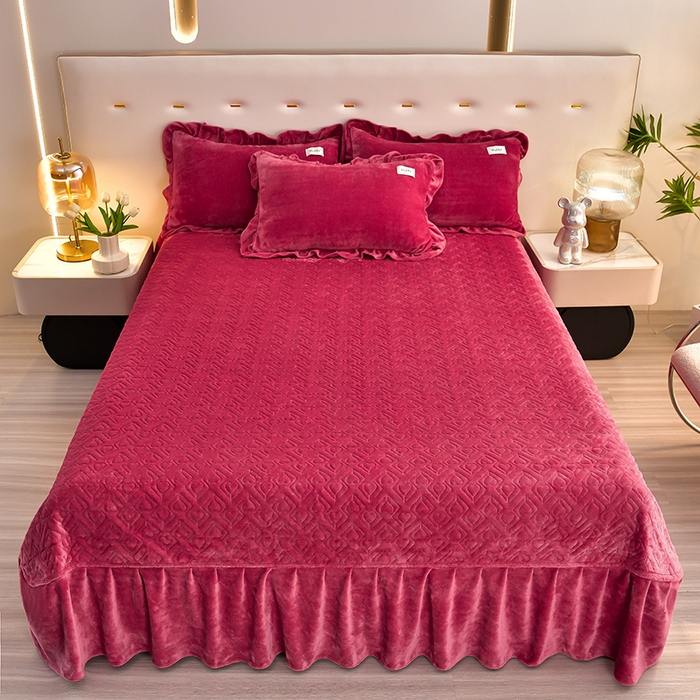 91家纺网 家纺一手货源 找家纺 畅畅家纺 2024新款高克重加厚保暖冬季牛奶绒纯色床盖款四件套 豆沙