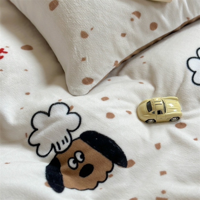 91家纺网 家纺一手货源 找家纺 时年家纺 2023新款牛奶绒印花系列套件 小可爱风格 美食家