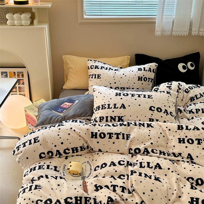 91家纺网 家纺一手货源 找家纺 时年家纺 2023新款牛奶绒印花系列套件 简约风格 甜酷-米