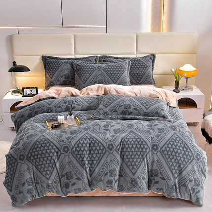 91家纺网 家纺一手货源 找家纺 （总）畅畅家纺 2024新款高克重8斤加厚牛奶绒6D雕花绒印花水晶绒金貂绒法莱绒四件套