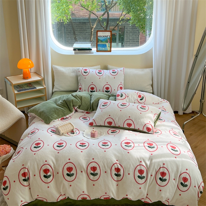 91家纺网 家纺一手货源 找家纺  （总）时年家纺 2023新款牛奶绒印花系列套件 花卉风格