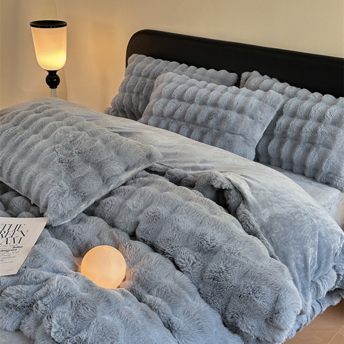 91家纺网 家纺一手货源 找家纺 梦柏家纺 2023新款大兔绒四件套 灰蓝