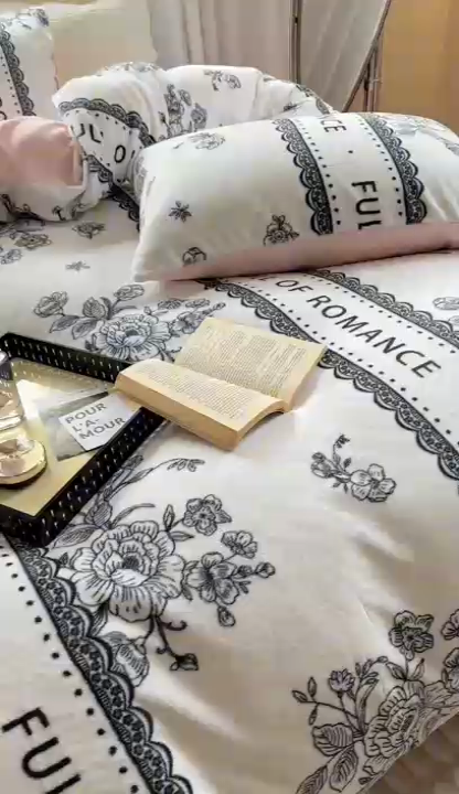 91家纺网 家纺一手货源 找家纺 2023新款牛奶绒印花系列套件 花卉风格 罗曼