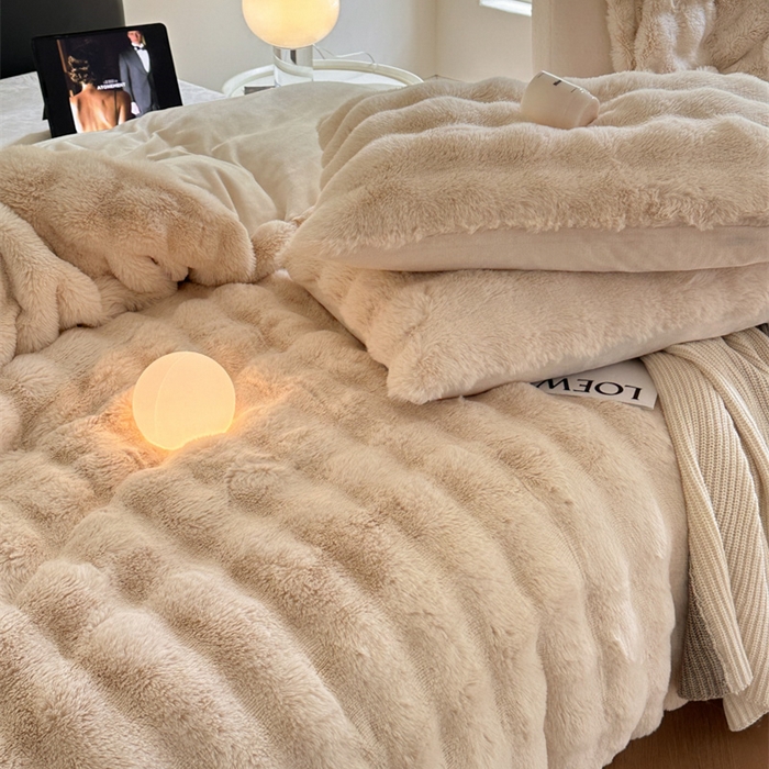 91家纺网 家纺一手货源 找家纺 梦柏家纺 2023新款大兔绒四件套 米杏