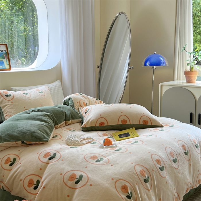 91家纺网 家纺一手货源 找家纺 2023新款牛奶绒印花系列套件 花卉风格 波点小花-咖