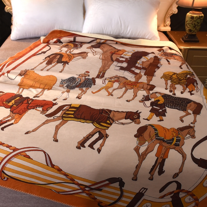 91家纺网 家纺一手货源 找家纺 爵仕家纺 2023新款羊羔绒毯宫廷风骏马系列 赛马场