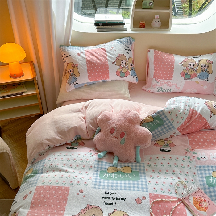 91家纺网 家纺一手货源 找家纺 2023新款牛奶绒印花系列套件 花卉风格 萝莉