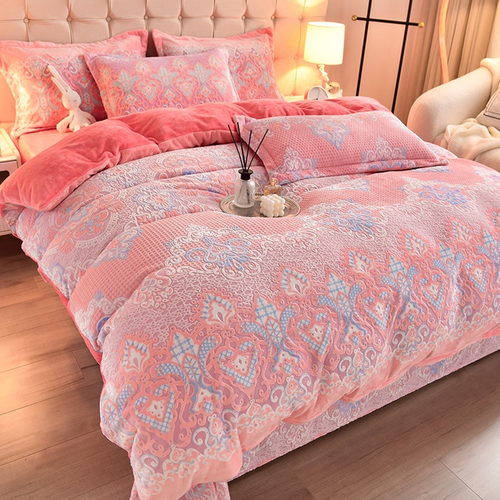 91家纺网 家纺一手货源 找家纺 畅畅家纺 2024新款高克重8斤加厚牛奶绒6D雕花绒印花水晶绒金貂绒法莱绒四件套 菲欧娜-玉