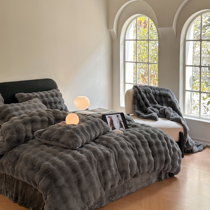 91家纺网 家纺一手货源 找家纺 梦柏家纺 2023新款大兔绒四件套 深灰