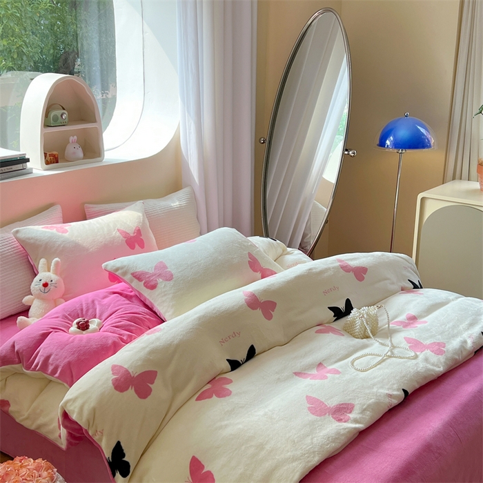 91家纺网 家纺一手货源 找家纺 2023新款牛奶绒印花系列套件 花卉风格 金吉拉