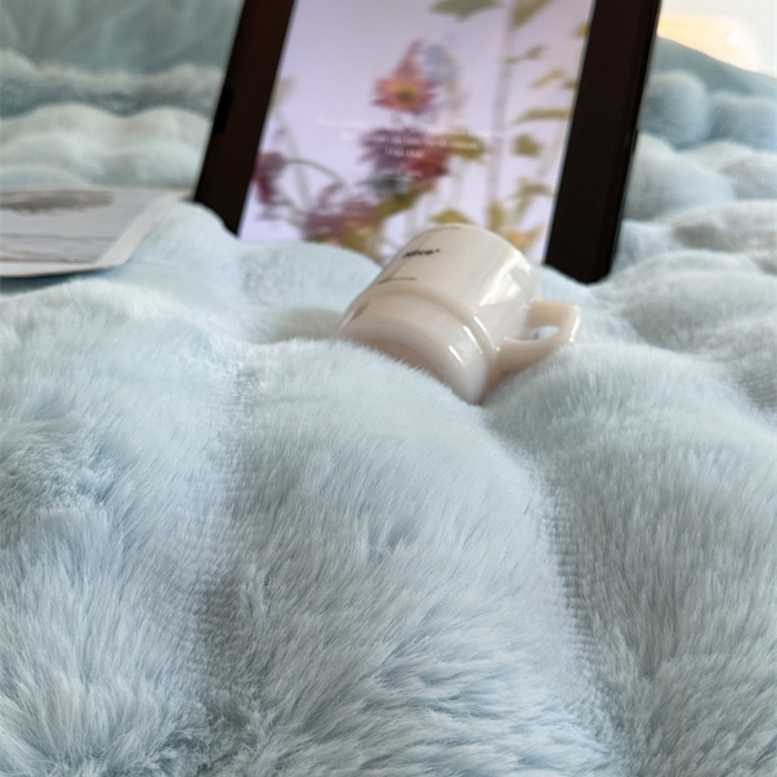 91家纺网 家纺一手货源 找家纺 （总）梦柏家纺 2023新款大兔绒四件套