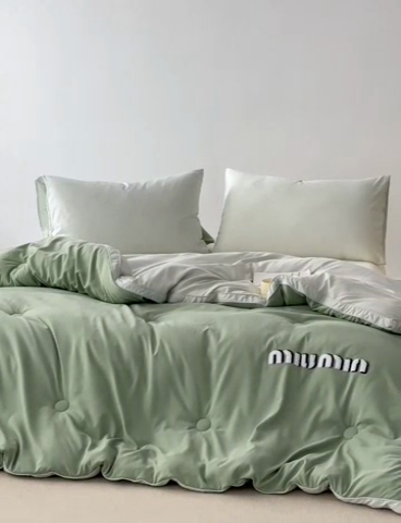 91家纺网 家纺一手货源 找家纺 荔禾家居 2023新款A类毛巾绣多巴胺系大豆被冬被 绿野仙踪