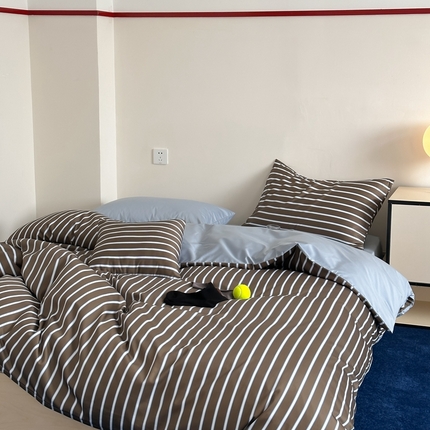 时年 2023新款100支数码印花条纹四件套 复古摩卡